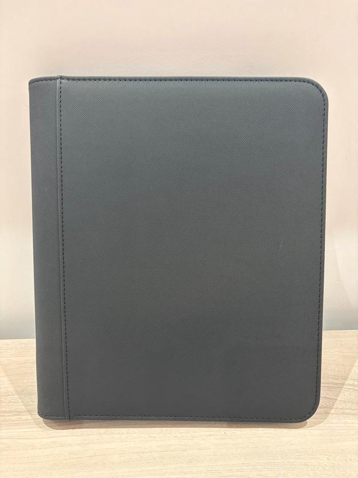 Toploader Ultra Pro Binder 4 Pocket (128 pockets), Hobby en Vrije tijd, Verzamelkaartspellen | Overige, Zo goed als nieuw, Ophalen of Verzenden