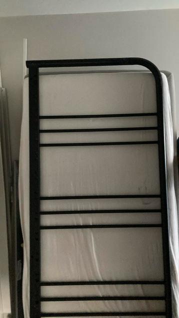 Ikea bedbank zwart Fyresdal + mattassen + nachtkastje 
