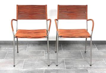 2 stoelen Miss B van Tito Agnoli beschikbaar voor biedingen