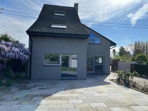 Te huur: Ruime gezinswoning met 4 slaapkamers in Roosdaal, Immo, Huizen te huur, Provincie Vlaams-Brabant, Vrijstaande woning