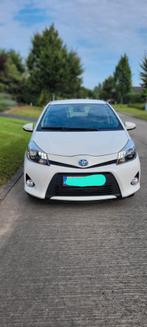 TOYOTA YARIS HAYBRID2012(73000KM), Autos, Toyota, Euro 5, Achat, Noir, 5 portes