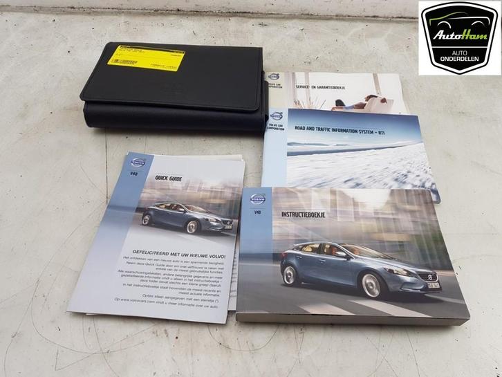 INSTRUKTIEBOEK Volvo V40 (MV) (01-2012/08-2019), Auto-onderdelen, Overige Auto-onderdelen, Volvo, Gebruikt