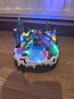 Beeldje met decoratie van het kerstdorp, Ophalen of Verzenden, Gebruikt