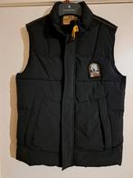 Nieuwe bodywarmer parajumpers, Ophalen