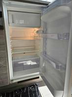 Frigo encastrable, Electroménager, Réfrigérateurs & Frigos, Comme neuf, Avec compartiment congélateur