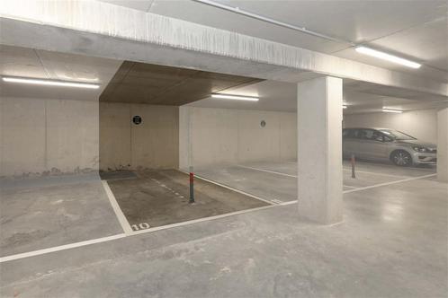 Garage te koop in Hoeselt, Immo, Garages en Parkeerplaatsen