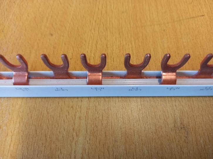 Barette de raccordement, Doe-het-zelf en Bouw, Overige Doe-Het-Zelf en Bouw, Gebruikt, Ophalen