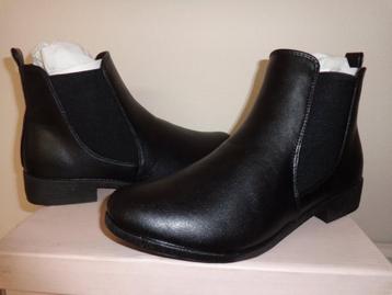 Boots à talons - Bottines - Pointure 37 - Noir - NEUF beschikbaar voor biedingen