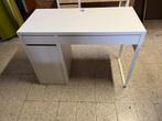 Ikea kinderbureautje wit, Huis en Inrichting, Ophalen, Zo goed als nieuw, Bureau