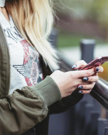 Een leuke date en prettig contact, bij jou in de buurt beschikbaar voor biedingen