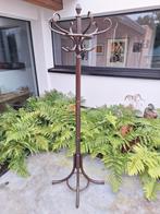 Vintage Thonet kapstok, Ophalen