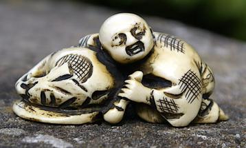 netsuke beschikbaar voor biedingen