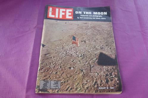 Magazine LIFE On the Moon août 1969, Boeken, Tijdschriften en Kranten, Gelezen, Krant, Ophalen of Verzenden