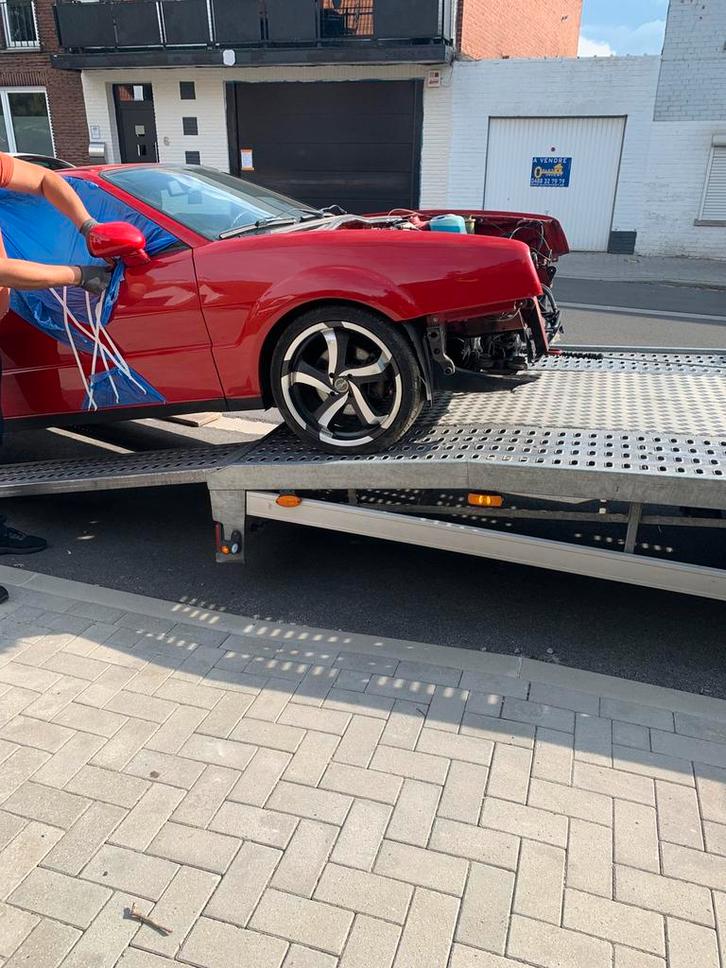 Pièces corrado sur demande intérieur extérieur, Auto's, Oldtimers, Particulier, Volkswagen, Elektrisch, Coupé, Rood, Stof, Ophalen