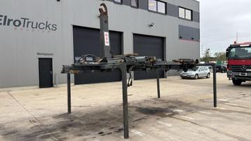 HYVALIFT - (LENGHT 5.70 / WIDTH 0.91) EL24325 beschikbaar voor biedingen