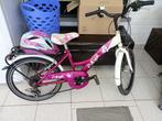 Meisjesfiets 20 inch + helm, Fietsen en Brommers, Fietsen | Meisjes, Ophalen, Gebruikt, 20 inch, Handrem