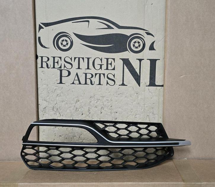 Grill Rooster Kapjes Inleg Audi A3 8V S-line S3 Rechts 12-17, Auto-onderdelen, Carrosserie, Bumper, Voor, Gebruikt, Herkomst onderdeel bekend