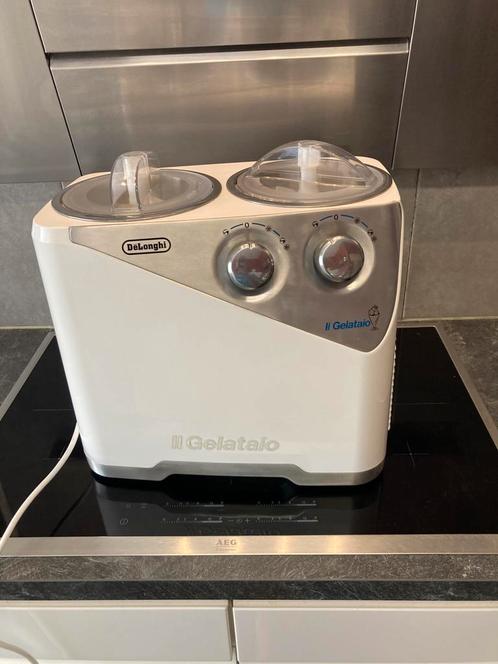 Zelfvriezende ijsmachine, Elektronische apparatuur, IJsmachines, Zo goed als nieuw, Zelfvriezend, Ophalen
