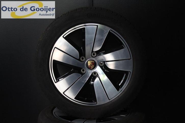 Originele Porsche Taycan Winterbanden 19 Inch 7MM Breedset, Auto-onderdelen, Banden en Velgen, Banden en Velgen, Winterbanden