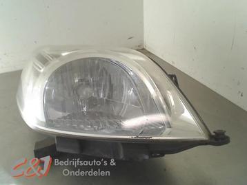Koplamp rechts van een Citroen Nemo beschikbaar voor biedingen