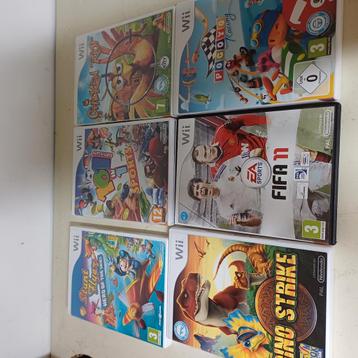 Wii Mini avec divers accessoires et jeux., Enlèvement, Utilisé