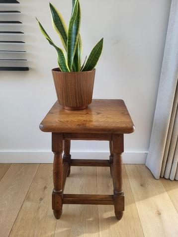 Houten bijzettafeltje of plantentafel landelijke stijl, mass beschikbaar voor biedingen
