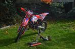 Beta rr50 enduro Racing 2023, Fietsen en Brommers, Brommers | Crossbrommers, 6 versnellingen, Zo goed als nieuw, 50 cc, Ophalen
