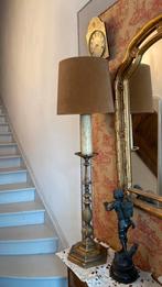 Stijlvolle lamp met mooie voet en lampenkap, Antiek en Kunst, Ophalen
