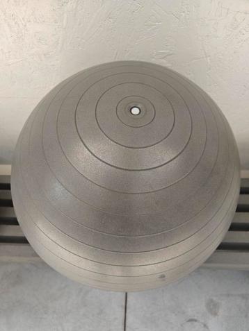 Fitnessbal  beschikbaar voor biedingen