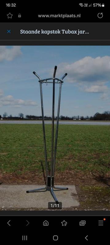 Tubax  vintage kapstokken  beschikbaar voor biedingen