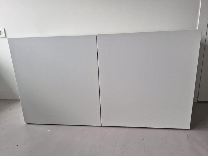 Besta kast met deuren, Huis en Inrichting, Kasten | Dressoirs, Gebruikt, 100 tot 150 cm, 25 tot 50 cm, Met deur(en), Overige houtsoorten