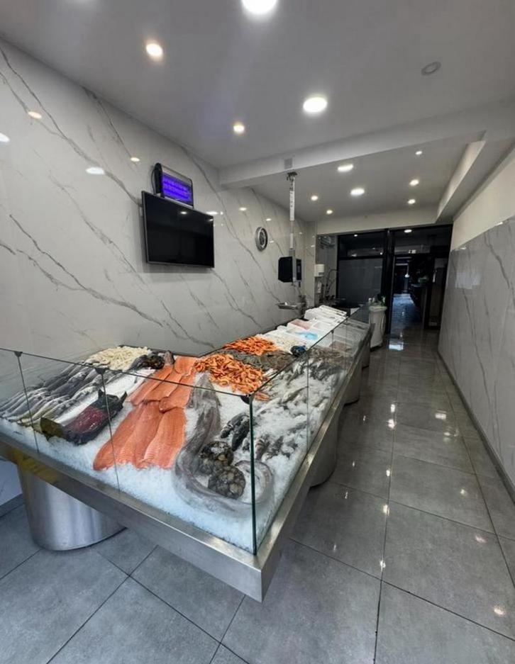Over te nemen viswinkel en restaurant, Zakelijke goederen, Exploitaties en Overnames