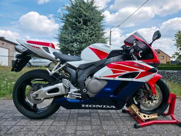 Honda CBR 1000RR Fireblade HRC PC57 - Gekeurd!  beschikbaar voor biedingen