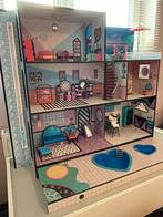 L.O.L Surprise poppenhuis met veel poppetjes, Ophalen, Zo goed als nieuw, Poppenhuis