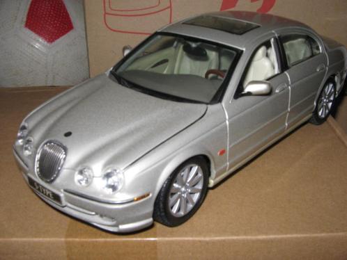 opruiming modelauto's op 1/18 zonder doos, Hobby en Vrije tijd, Modelauto's | 1:18, Nieuw, Auto, Overige merken, Ophalen of Verzenden