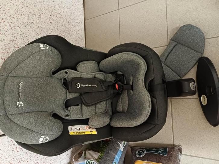 Autostoel titaniumbaby nitro 360, Kinderen en Baby's, Autostoeltjes, Zo goed als nieuw, Overige merken, Isofix, Verstelbare rugleuning