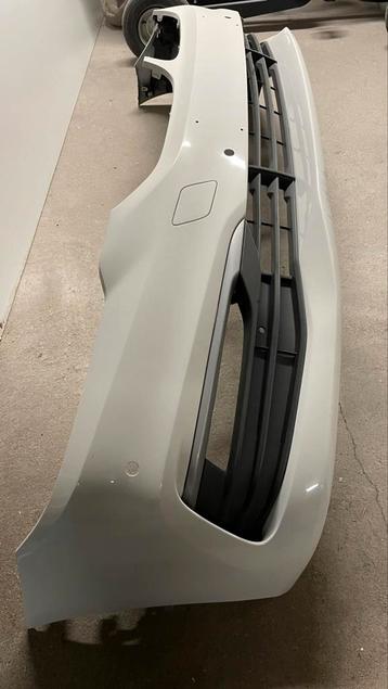 Bmw G30 G31 voorbumper  beschikbaar voor biedingen