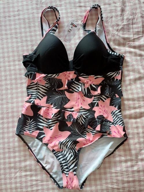 Nieuw badpak in lycra met rushes, Kleding | Dames, Badmode en Zwemkleding, Nieuw, Badpak, Zwart, Verzenden