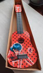 A vendre Guitare ladybug Neuf, Zo goed als nieuw, Ophalen