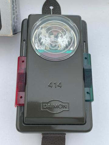 Militaire VINTAGE flashlight DAIMON 414 beschikbaar voor biedingen