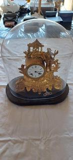 HORLOGE kartel sous globe, Enlèvement