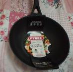 poele wok pyrex, Maison & Meubles, Cuisine | Casseroles & Poêles, Enlèvement, Neuf, Wok