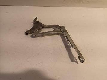 CHARNIERE DE CAPOT DROIT Opel Corsa E (13186900), Utilisé, Opel