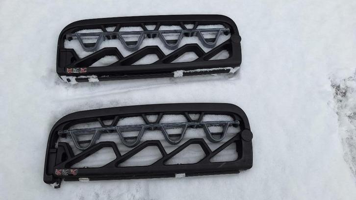 ski dragers voor 4 paar ski's montage op dak dragers, Auto diversen, Dakdragers, Nieuw, Ophalen of Verzenden