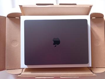 Macbook Pro 14 inch M4 Pro - NIEUW beschikbaar voor biedingen