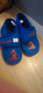 Pantoffels maat 25, Enfants & Bébés, Vêtements de bébé | Chaussures & Chaussettes, Enlèvement