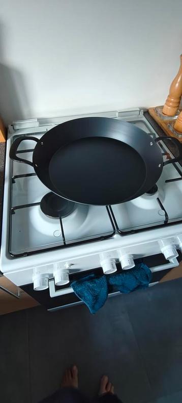 BB paellapan beschikbaar voor biedingen