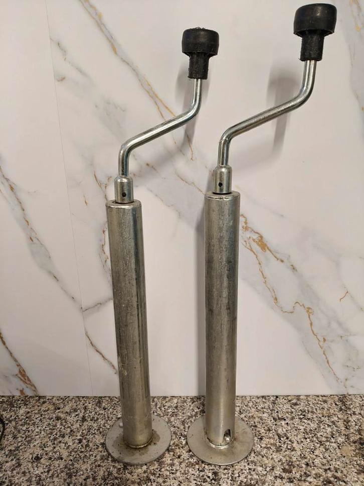 Verstelbare Steunpoot / Uitdraaipoten – Set van 2, Caravans en Kamperen, Stacaravans, Ophalen