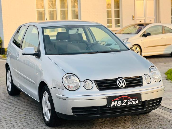 VW POLO 1.4i * AUTOMAAT * BENZINE * AIRCO * GEKEURD, Auto's, Volkswagen, Bedrijf, Te koop, Polo, ABS, Benzine, Euro 4, Stadsauto
