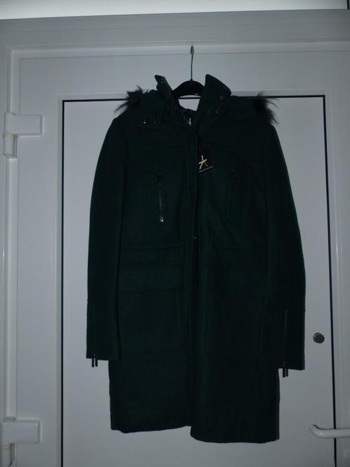 Atmosphere donkergroene winterjas - maat 34, Kleding | Dames, Jassen | Winter, Nieuw, Maat 34 (XS) of kleiner, Groen, Ophalen of Verzenden